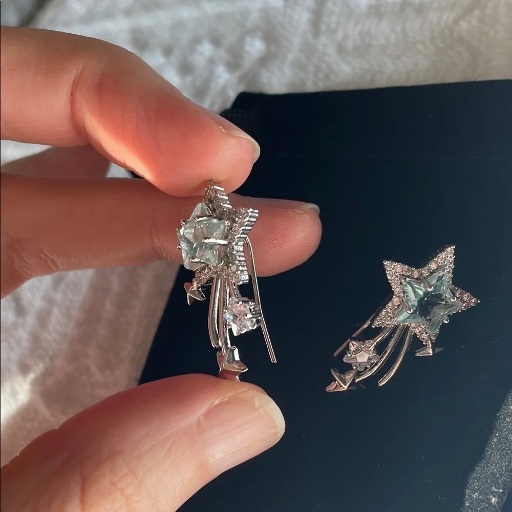 Zirconia Star Silver Starburst Earrings Crystal blue topaz